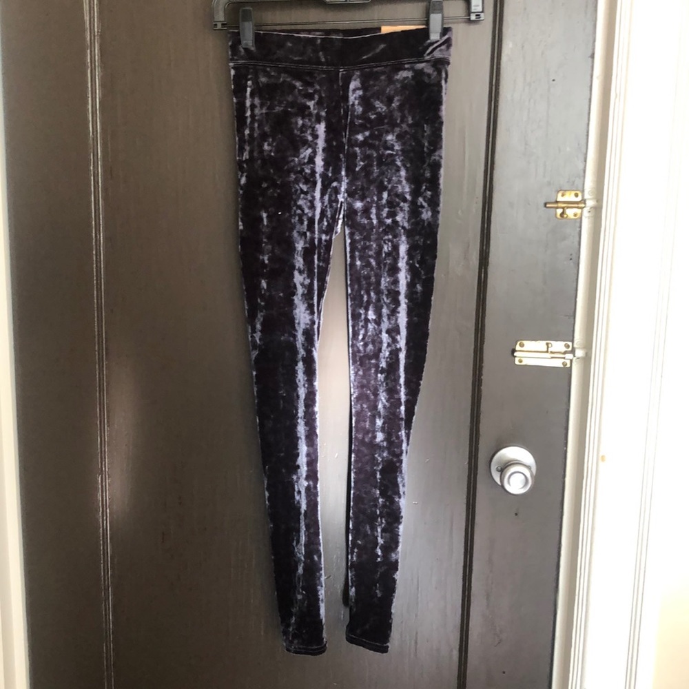 HIGH WAIST Velvet Leggings